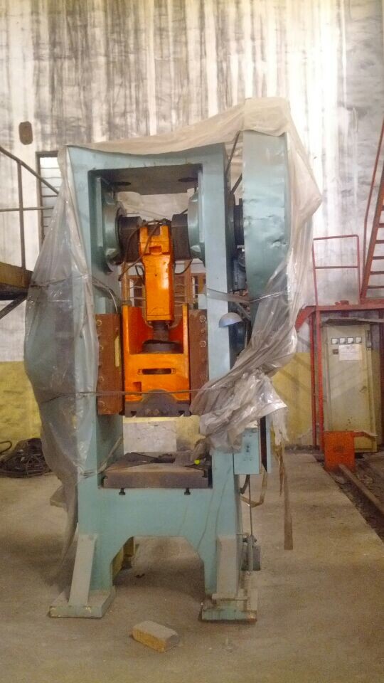 冲压机.jpg